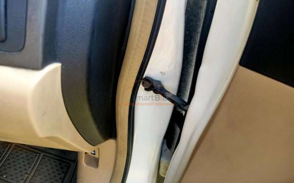 HONDA CR-V RE1 2WD 2.0 A/T