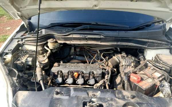 HONDA CR-V RE1 2WD 2.0 A/T