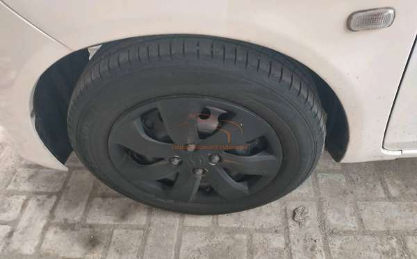 HONDA  MOBILIO  DD4 1.5 S