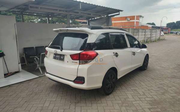 HONDA  MOBILIO  DD4 1.5 S