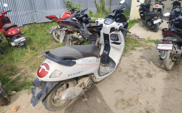 HONDA SCOOPY PRESTIGE