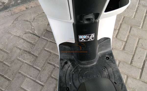 HONDA SCOOPY PRESTIGE