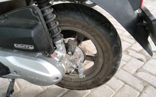 HONDA SCOOPY PRESTIGE