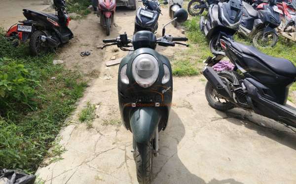 HONDA SCOOPY PRESTIGE