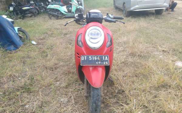 HONDA  SCOOPY FI