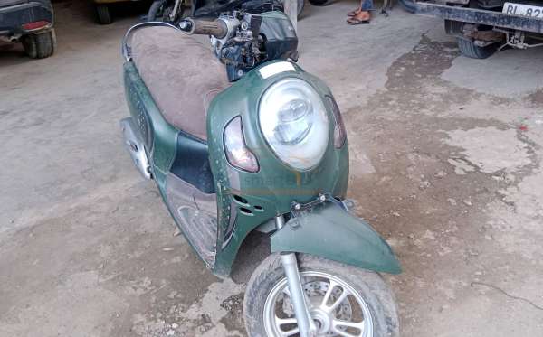 HONDA SCOOPY STYLISH