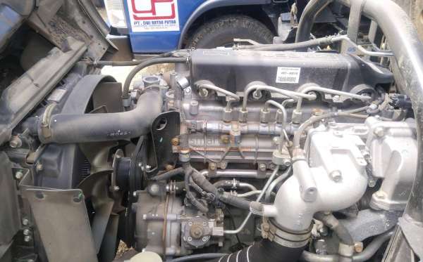 MITSUBISHI CANTER FE 74