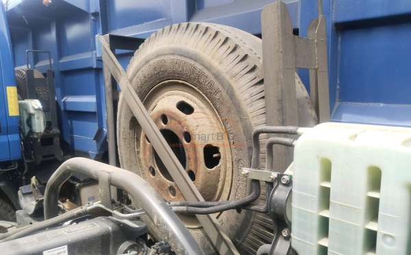 MITSUBISHI CANTER FE 74