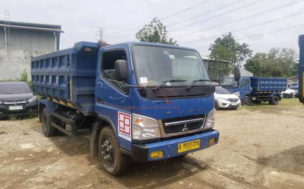 MITSUBISHI CANTER FE 74