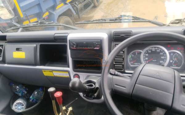 MITSUBISHI CANTER FE 74