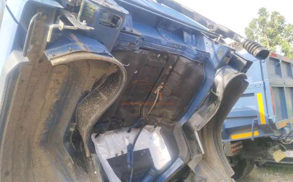 MITSUBISHI CANTER FE 74