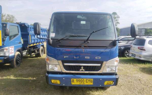 MITSUBISHI CANTER FE 74