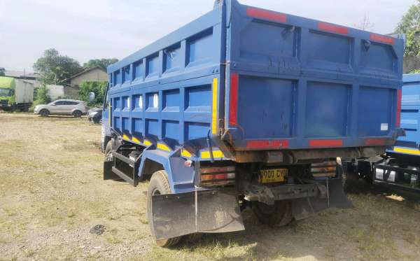 MITSUBISHI CANTER FE 74
