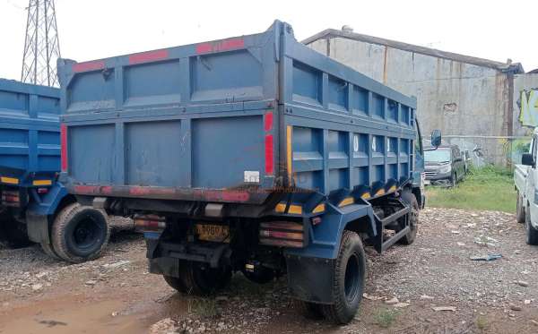 MITSUBISHI CANTER FE 74