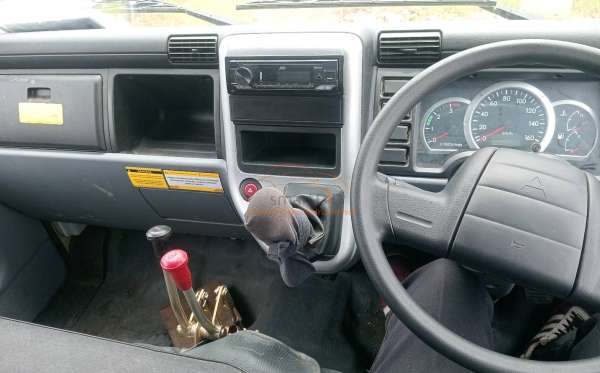MITSUBISHI CANTER FE 74