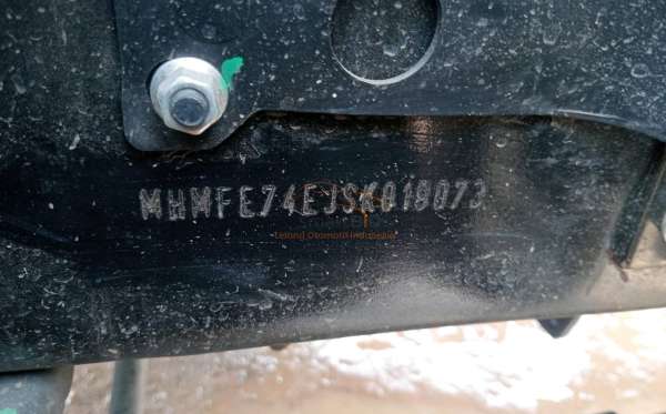 MITSUBISHI CANTER FE 74