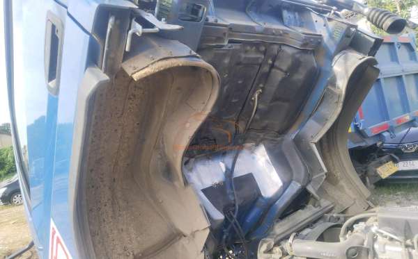 MITSUBISHI CANTER FE 74