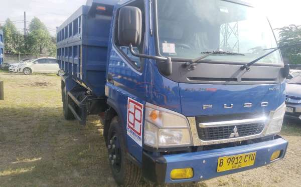 MITSUBISHI CANTER FE 74