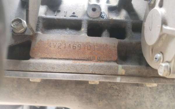 MITSUBISHI CANTER FE 74
