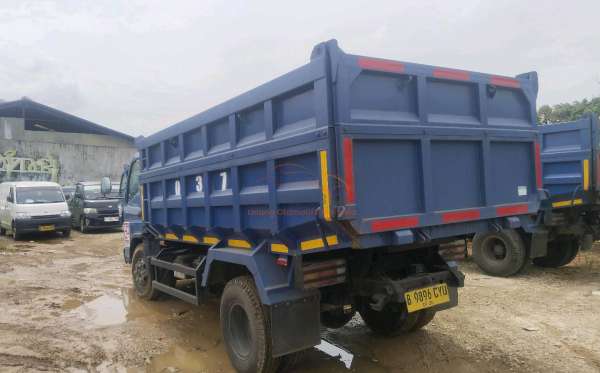 MITSUBISHI CANTER FE 74