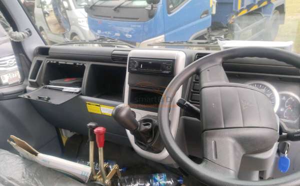 MITSUBISHI CANTER FE 74