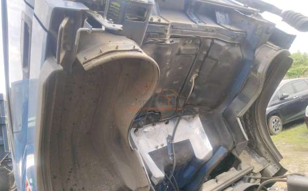 MITSUBISHI CANTER FE 74