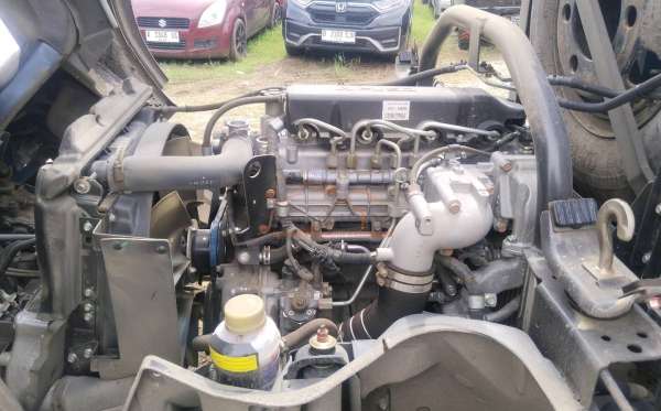 MITSUBISHI CANTER FE 74