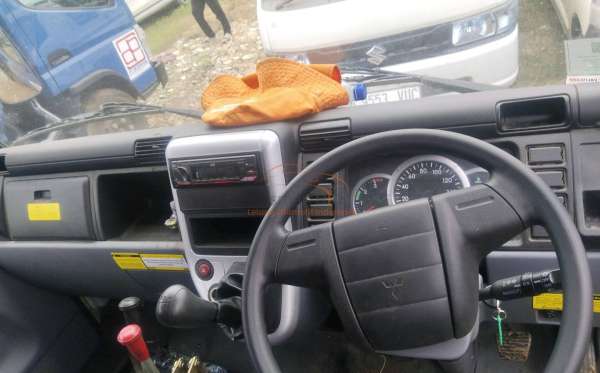 MITSUBISHI CANTER FE 74