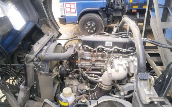 MITSUBISHI CANTER FE 74