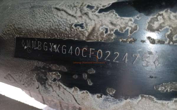 MITSUBISHI PAJERO SPORT DAKAR