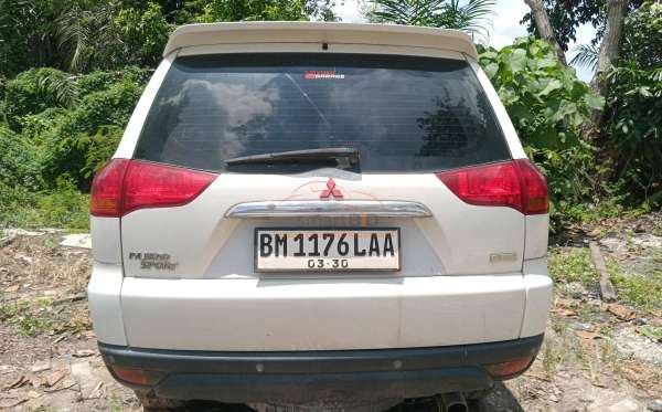 MITSUBISHI PAJERO SPORT DAKAR