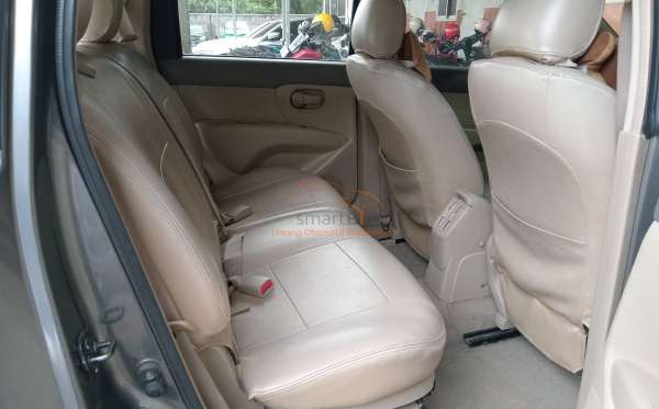 NISSAN GRAND LIVINA XV