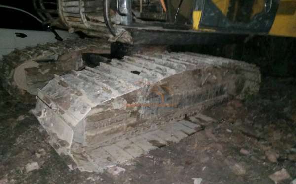 SUMITOMO EXCAVATOR SH130LF-6