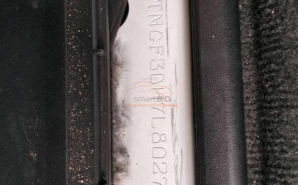 TOYOTA ALPHARD 2.5 G