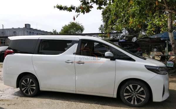TOYOTA ALPHARD 2.5 G