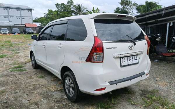 TOYOTA  AVANZA  G