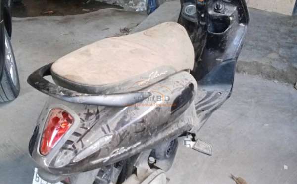 YAMAHA GRAND FILANO 125