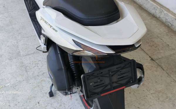 HONDA  PCX 160