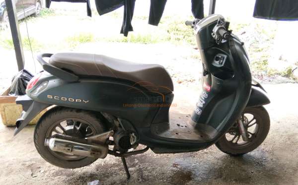 HONDA SCOOPY PRESTIGE