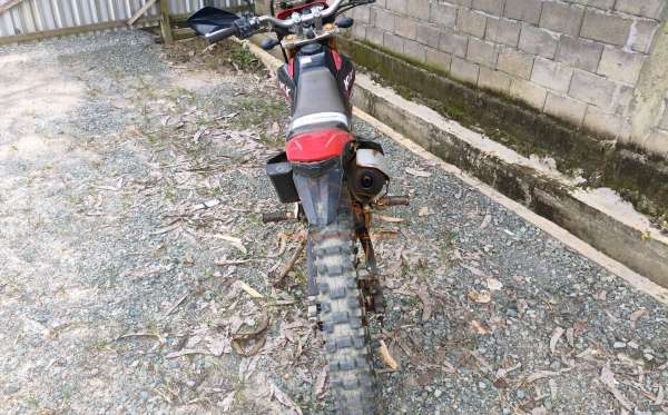 KAWASAKI KLX 150