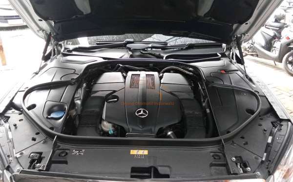 MERCEDES BENZ S400 L