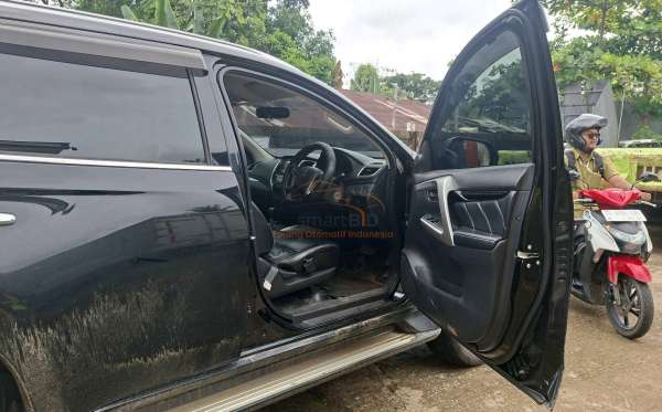 MITSUBISHI PAJERO SPORT 2.5L EXCEED (4X2)