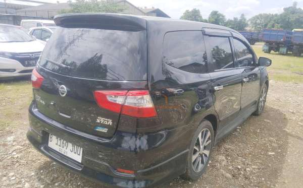 NISSAN GRAND LIVINA XV