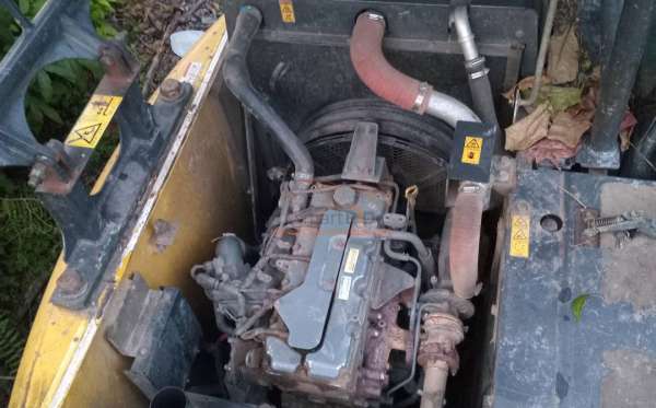 SUMITOMO EXCAVATOR SH130LF-6