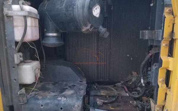 SUMITOMO EXCAVATOR SH130LF-6