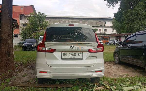 SUZUKI ERTIGA