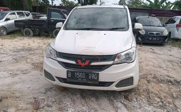 WULING CONFERO