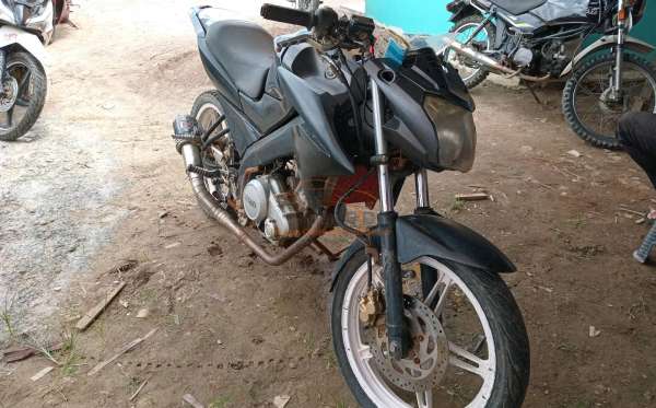 YAMAHA VIXION