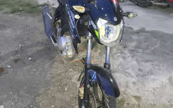 YAMAHA VIXION