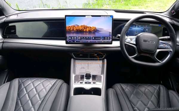 BYD  SEALION  7